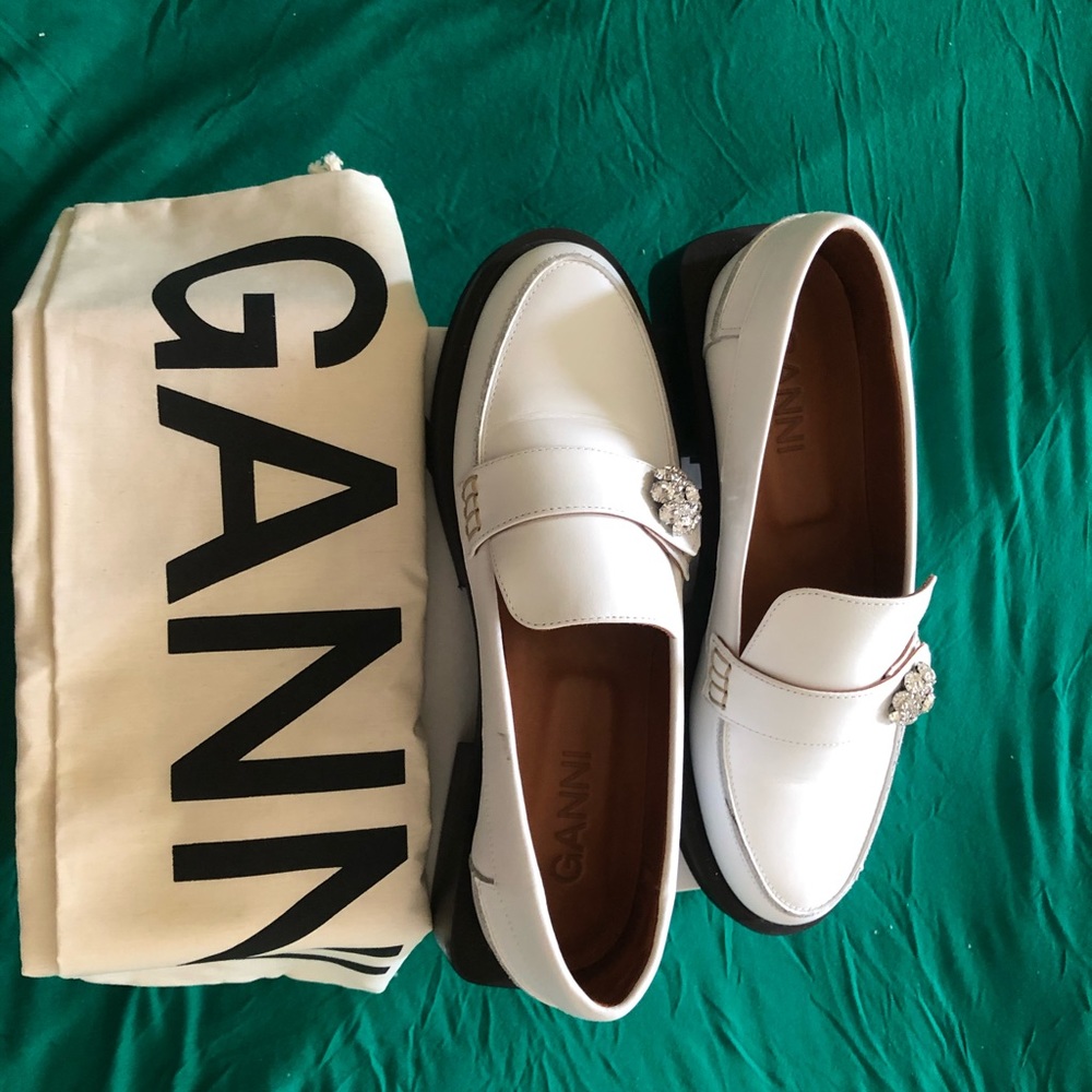 New in box Ganni jeweled loafers in white leather size 37